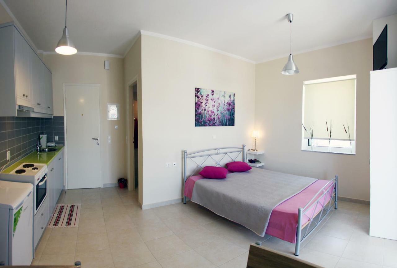 Lalezas Studios Tolón Exteriér fotografie